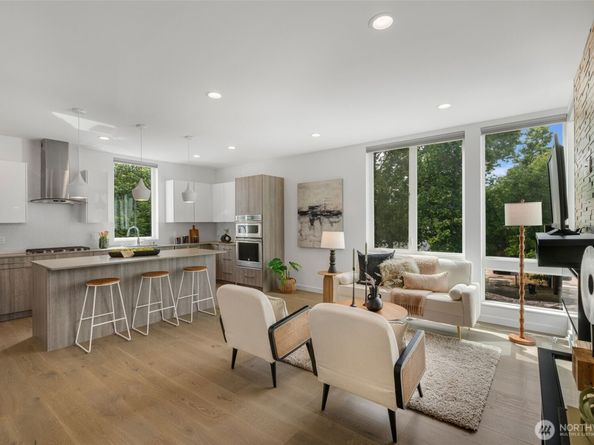 2706 S Washington Street A, Seattle WA 98144