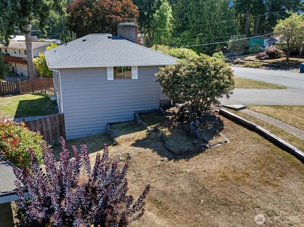 7807 191st Street SW, Edmonds WA 98026