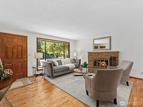 7807 191st Street SW, Edmonds WA 98026