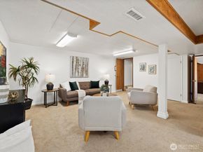 7807 191st Street SW, Edmonds WA 98026