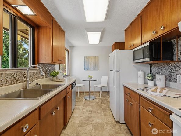 7807 191st Street SW, Edmonds WA 98026