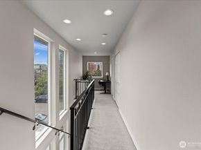 6920 Carleton Avenue S, Seattle WA 98108