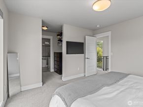 6920 Carleton Avenue S, Seattle WA 98108