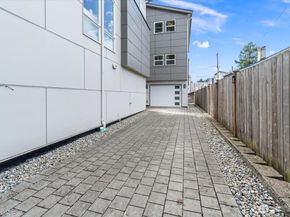 6920 Carleton Avenue S, Seattle WA 98108
