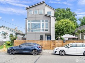 6920 Carleton Avenue S, Seattle WA 98108
