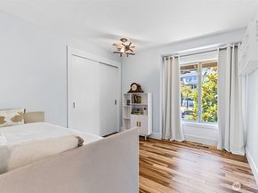 2500 171st Avenue SE, Bellevue WA 98008