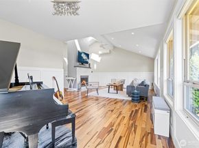 2500 171st Avenue SE, Bellevue WA 98008