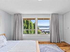 2500 171st Avenue SE, Bellevue WA 98008