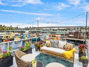 2401 N Northlake Way F5, Seattle WA 98103