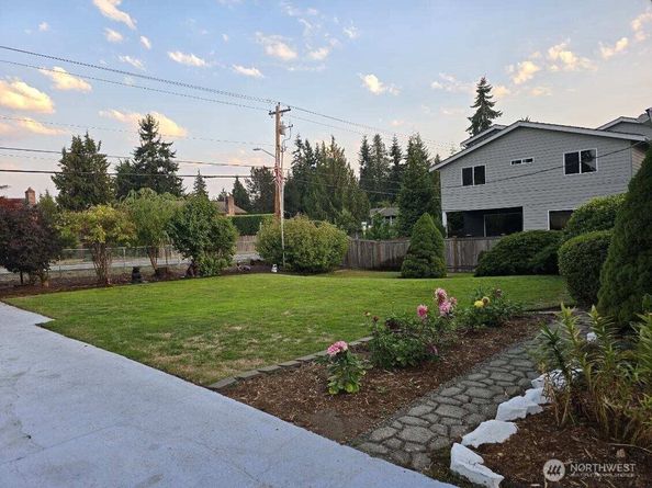 15404 Meadow Road, Lynnwood WA 98087