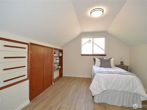 18909 89th Avenue NE, Bothell WA 98011