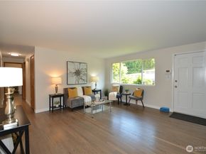 18909 89th Avenue NE, Bothell WA 98011