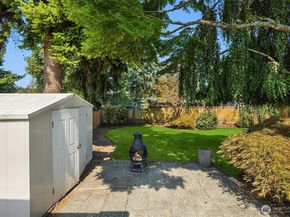 2352 N 192nd Street, Shoreline WA 98133