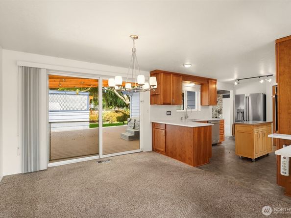 2352 N 192nd Street, Shoreline WA 98133