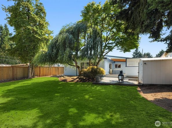 2352 N 192nd Street, Shoreline WA 98133