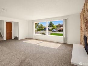 2352 N 192nd Street, Shoreline WA 98133