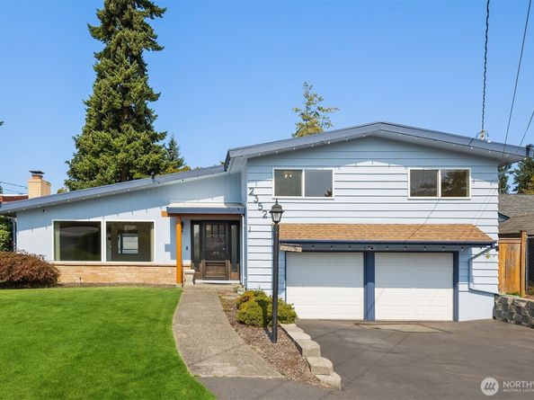 2352 N 192nd Street, Shoreline WA 98133