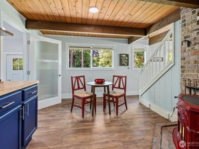 14530 262nd Avenue SE, Issaquah WA 98027