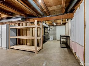 14530 262nd Avenue SE, Issaquah WA 98027