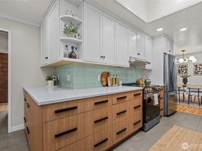 14205 143rd Avenue SE, Renton WA 98059