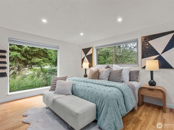14205 143rd Avenue SE, Renton WA 98059