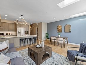 15606 134th Place NE 18B, Woodinville WA 98072