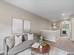 15606 134th Place NE 18B, Woodinville WA 98072