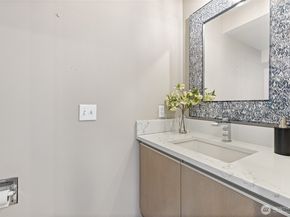 15606 134th Place NE 18B, Woodinville WA 98072