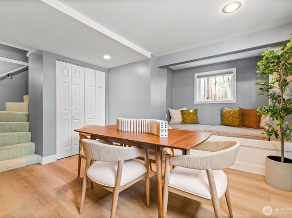 2531 1st Avenue N, Seattle WA 98109