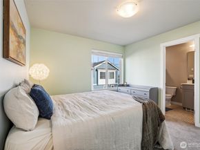 22924 80th Place W B, Edmonds WA 98026