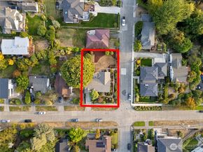 5625 SW Hanford Street, Seattle WA 98116