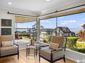 5625 SW Hanford Street, Seattle WA 98116