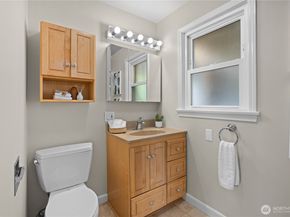 5625 SW Hanford Street, Seattle WA 98116