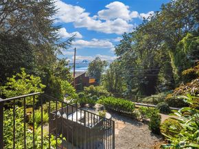 3322 E Terrace Street, Seattle WA 98122