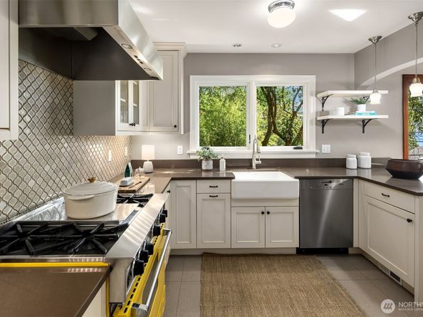 3322 E Terrace Street, Seattle WA 98122