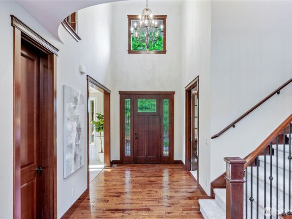 10823 NE 108th Street, Kirkland WA 98033