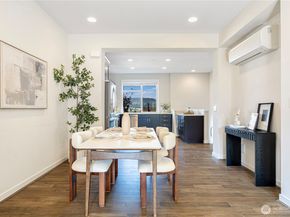 956 6th WALK NE, Issaquah WA 98029
