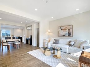 956 6th WALK NE, Issaquah WA 98029