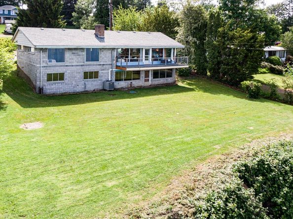 22617 Kingsbury Road SW, Vashon WA 98070