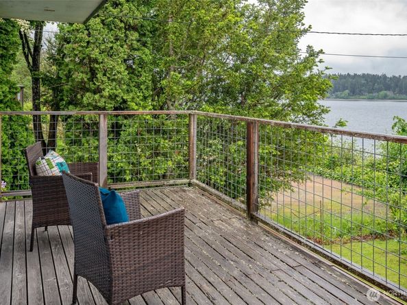22617 Kingsbury Road SW, Vashon WA 98070
