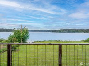 22617 Kingsbury Road SW, Vashon WA 98070