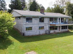 22617 Kingsbury Road SW, Vashon WA 98070