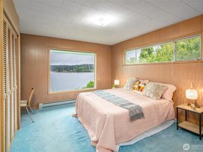 22617 Kingsbury Road SW, Vashon WA 98070