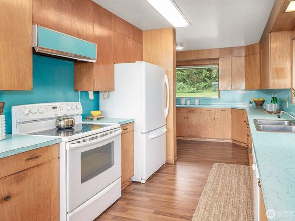 22617 Kingsbury Road SW, Vashon WA 98070
