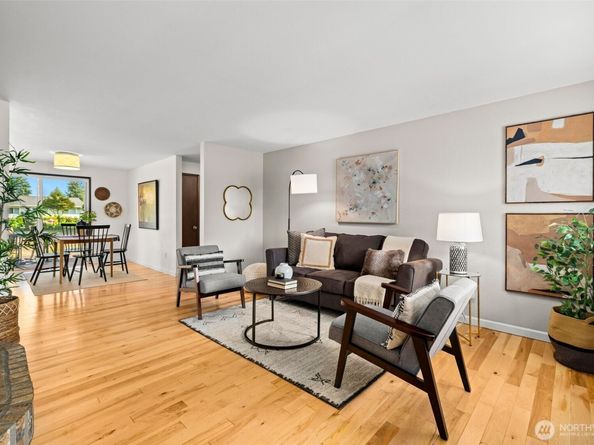 16014 16th Avenue SW, Burien WA 98166
