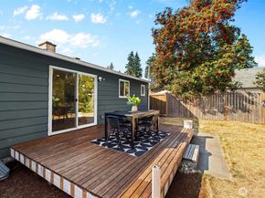 16014 16th Avenue SW, Burien WA 98166