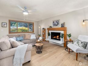 12624 SE 202nd Place, Kent WA 98031