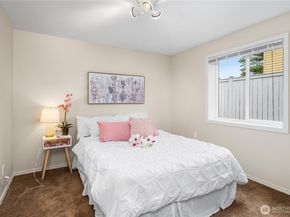 12624 SE 202nd Place, Kent WA 98031