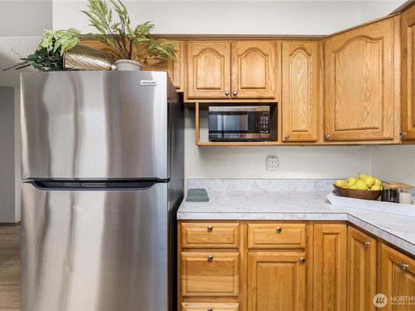 12624 SE 202nd Place, Kent WA 98031