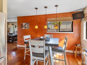 9100 Olympic View Drive, Edmonds WA 98026